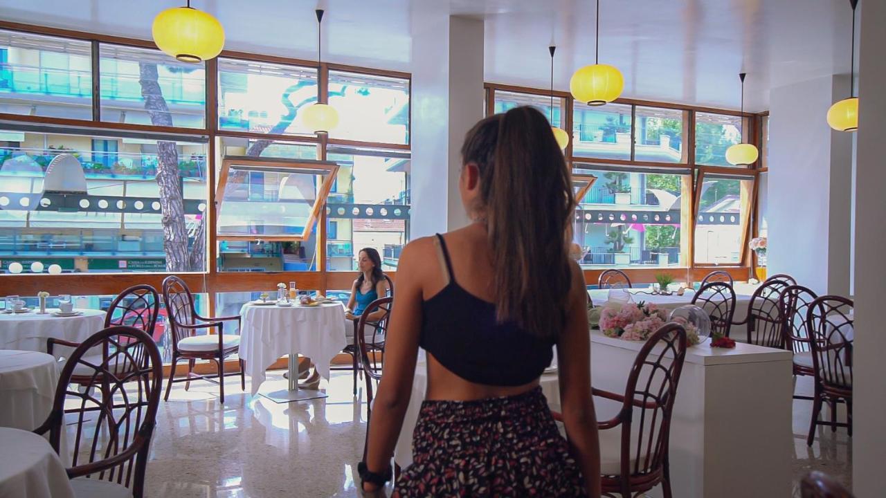 Hotel Pinocchio Католика Екстериор снимка